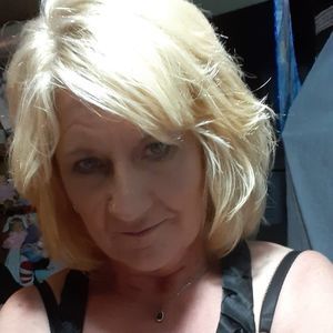 Meet your Posher, Lynda